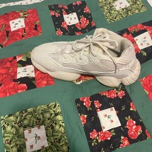 Adidas Yeezy 500 Bone